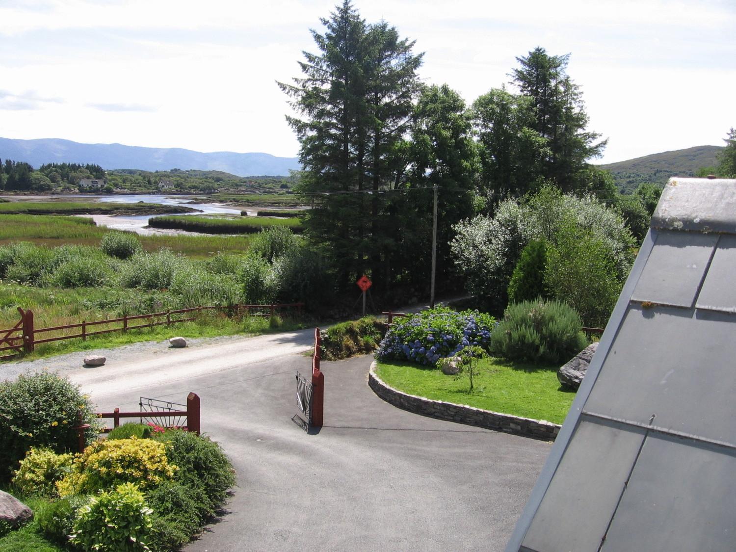 Sneem River Lodge Bed & Breakfast Екстер'єр фото