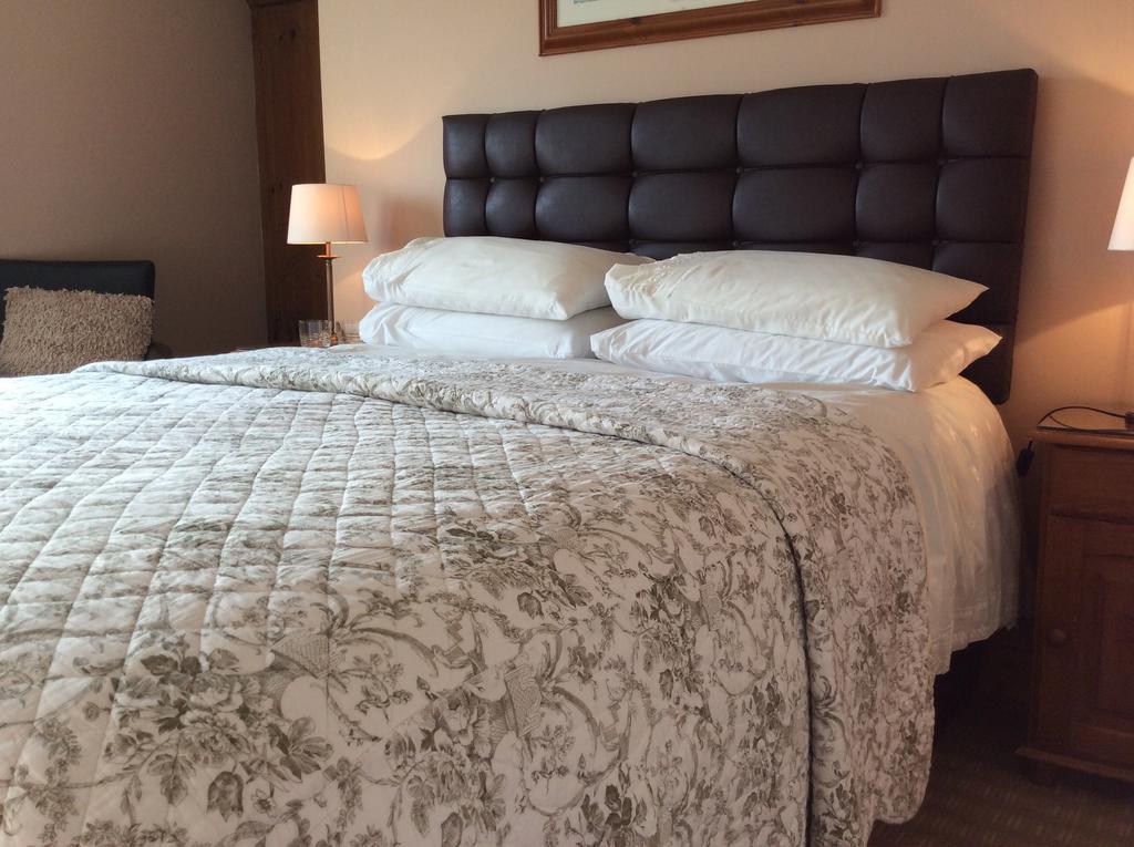 Sneem River Lodge Bed & Breakfast Екстер'єр фото